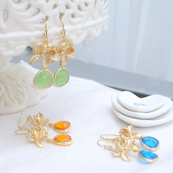 Lotus Blossom Glass Drop Earrings-EVY Designs