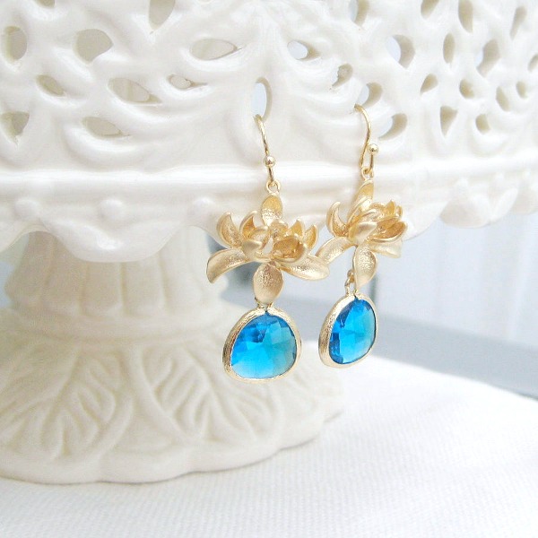 Lotus Blossom Glass Drop Earrings-EVY Designs