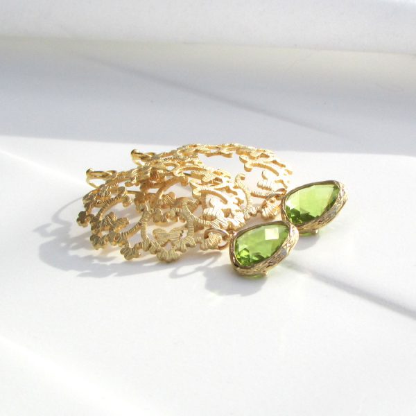 Ornate Gold Filigree Glass Drop Earrings - www.evy-designs.com