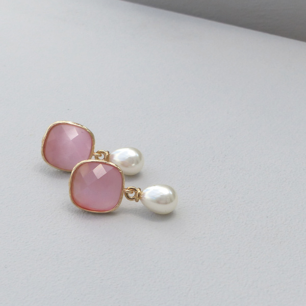 Rosa Pearl Drop Earrings - www.evy-designs.com